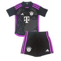 Dětský Fotbalový dres Bayern Munich Leon Goretzka #8 2023-24 Venkovní Krátký Rukáv (+ trenýrky)